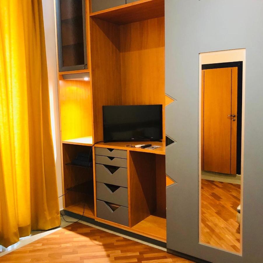 نابولي Smln Rooms & Suites المظهر الخارجي الصورة