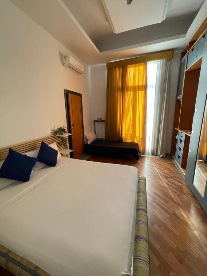 نابولي Smln Rooms & Suites المظهر الخارجي الصورة