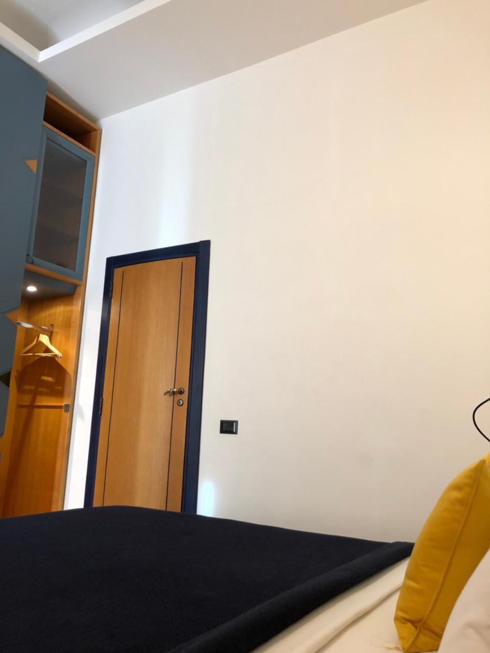 نابولي Smln Rooms & Suites المظهر الخارجي الصورة
