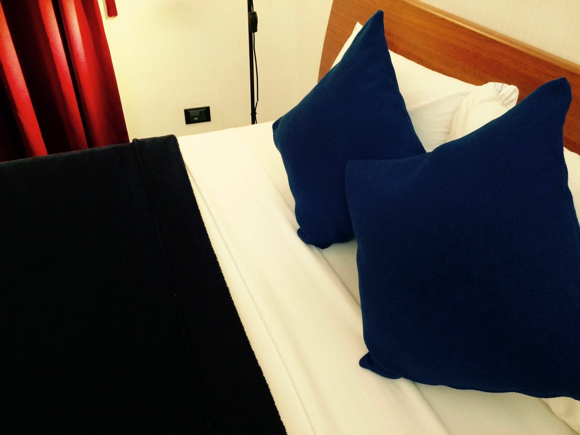 نابولي Smln Rooms & Suites المظهر الخارجي الصورة